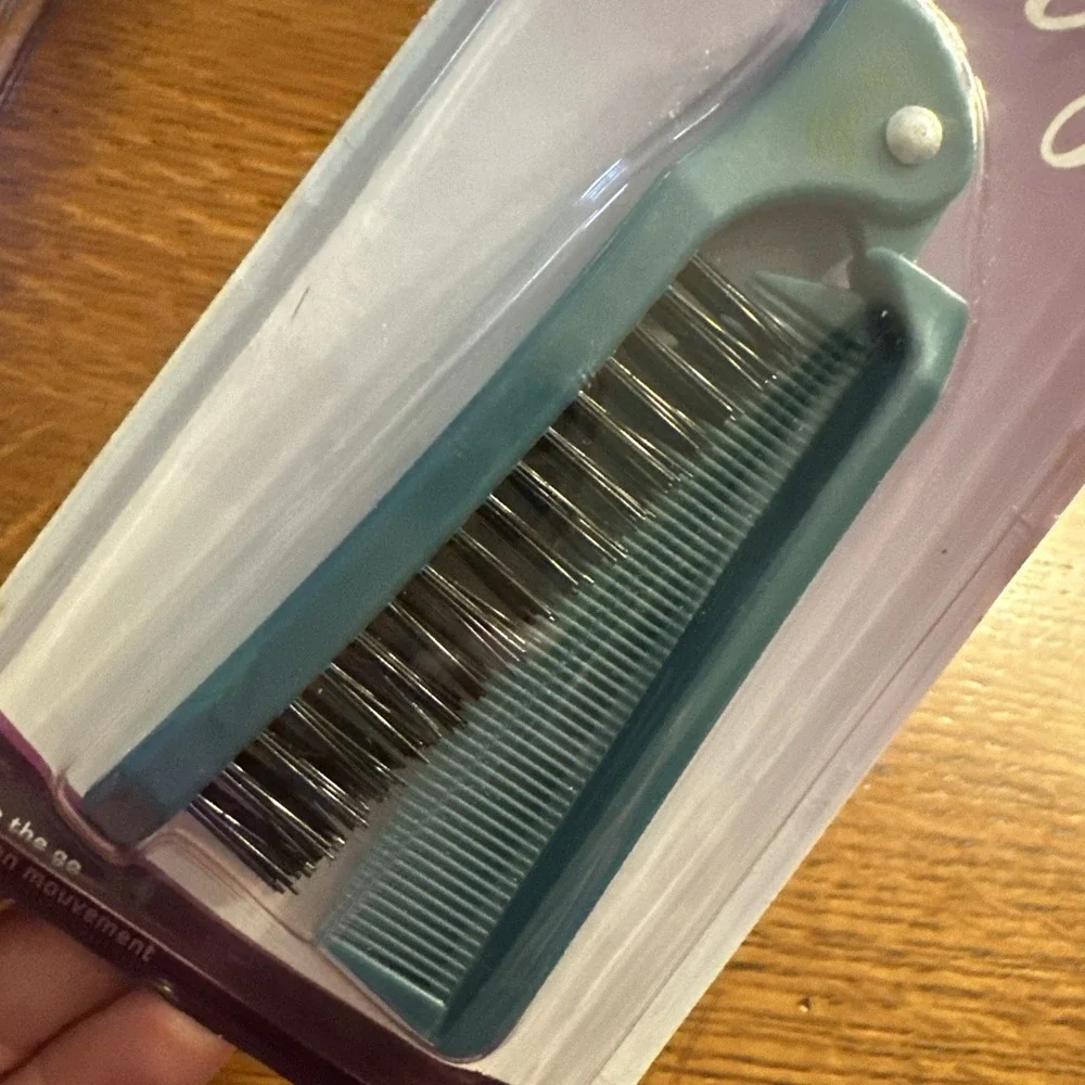 Vintage Goody Folding Travel Brush Comb Made In‎ USA Sealed Dark Green NOS